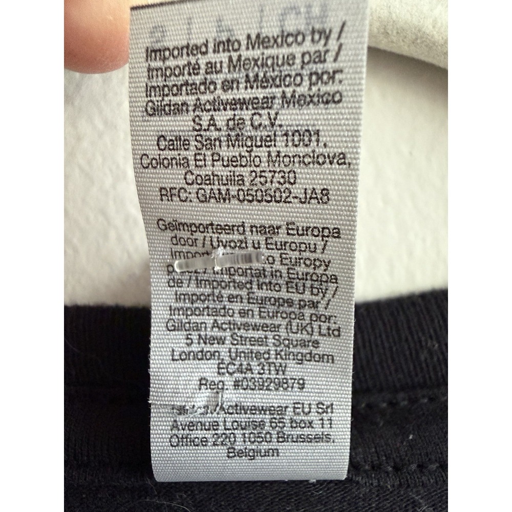 Harvard University Gildan Statue Mosaic Black Tee Womens Size Small RARE - Picture 8 of 8
